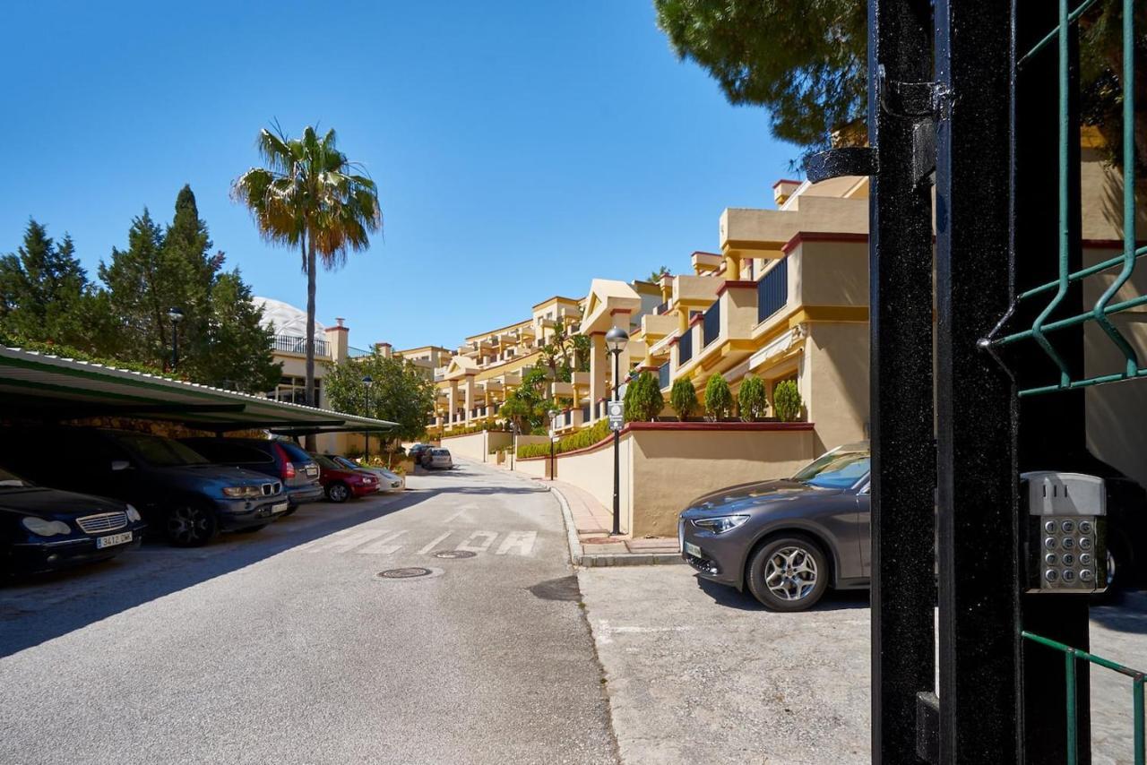 Oleholidays 443 Romana Playa Vistas Al Mar Marbella Exterior foto